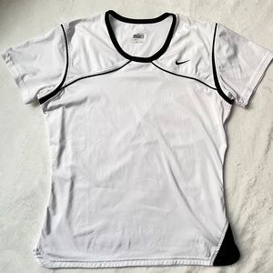 Nike Womens White T-Shirt with black trim Size M